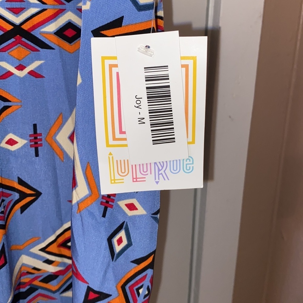 Beautiful NWT joy by LuLaRoe - Picture 6 of 7